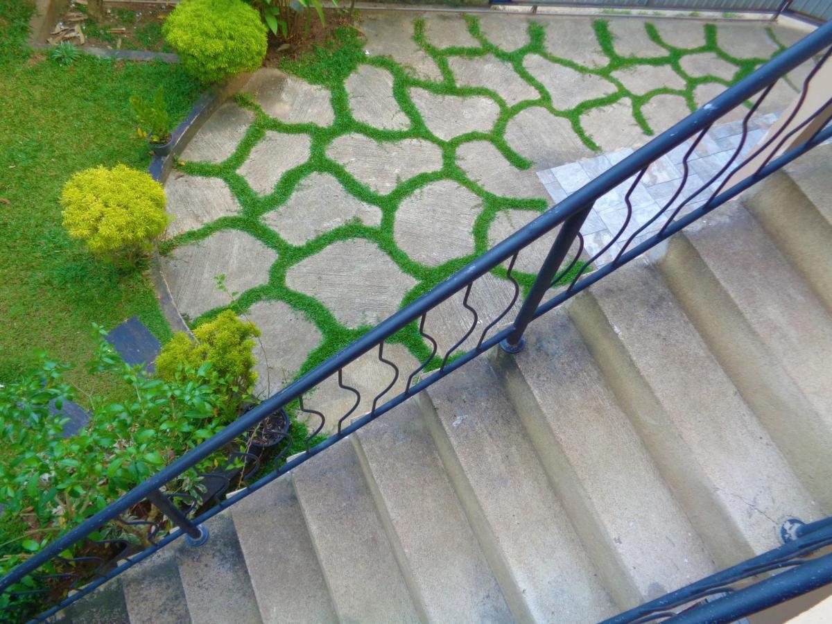 De Fancy House Гостевой дом